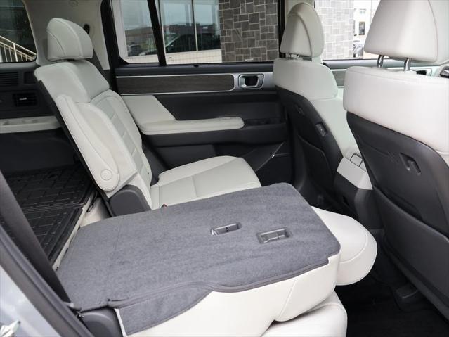 used 2025 Hyundai Santa Fe car, priced at $42,994