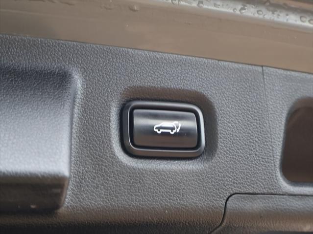 used 2023 Hyundai Santa Fe car, priced at $32,499
