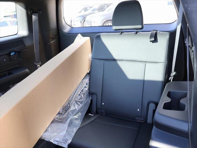 new 2025 Hyundai SANTA FE HEV car, priced at $48,535