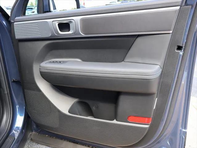 new 2025 Hyundai Santa Fe car, priced at $37,112