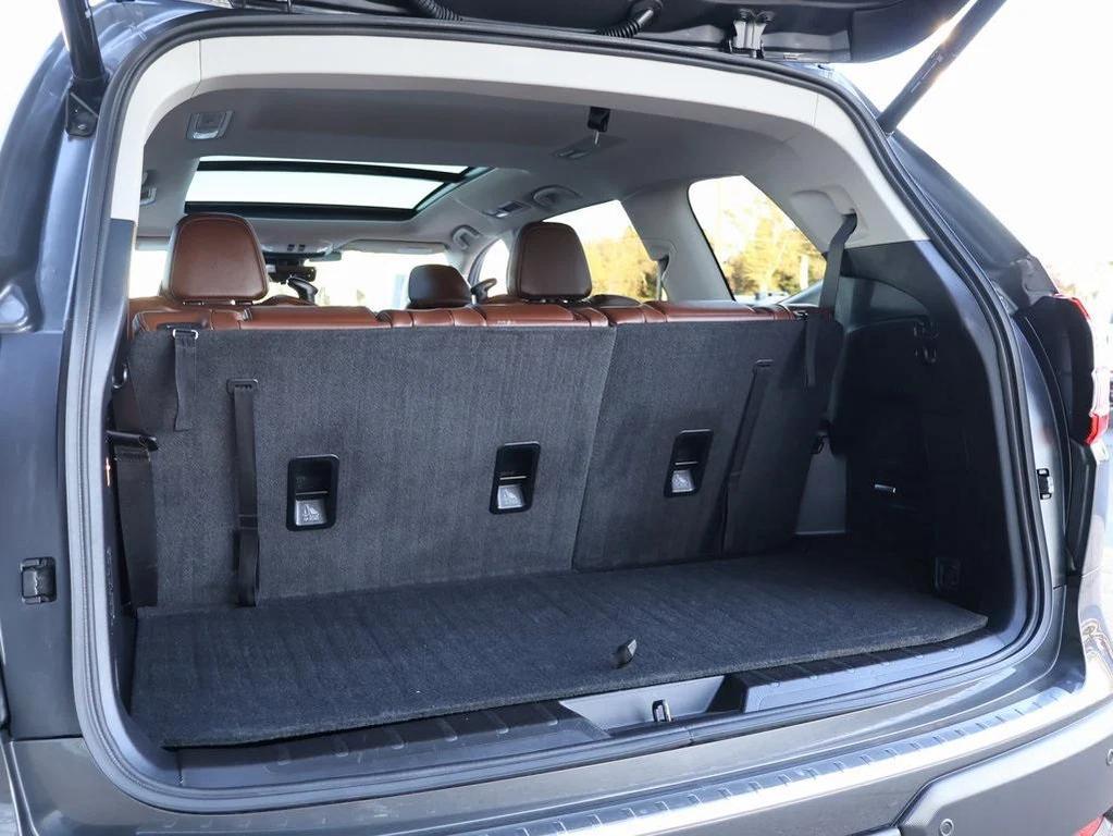 used 2024 Subaru Ascent car, priced at $37,476