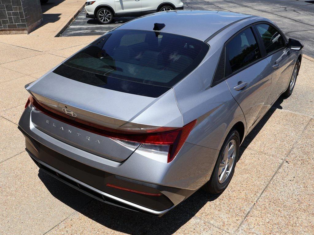 new 2025 Hyundai Elantra car, priced at $21,941