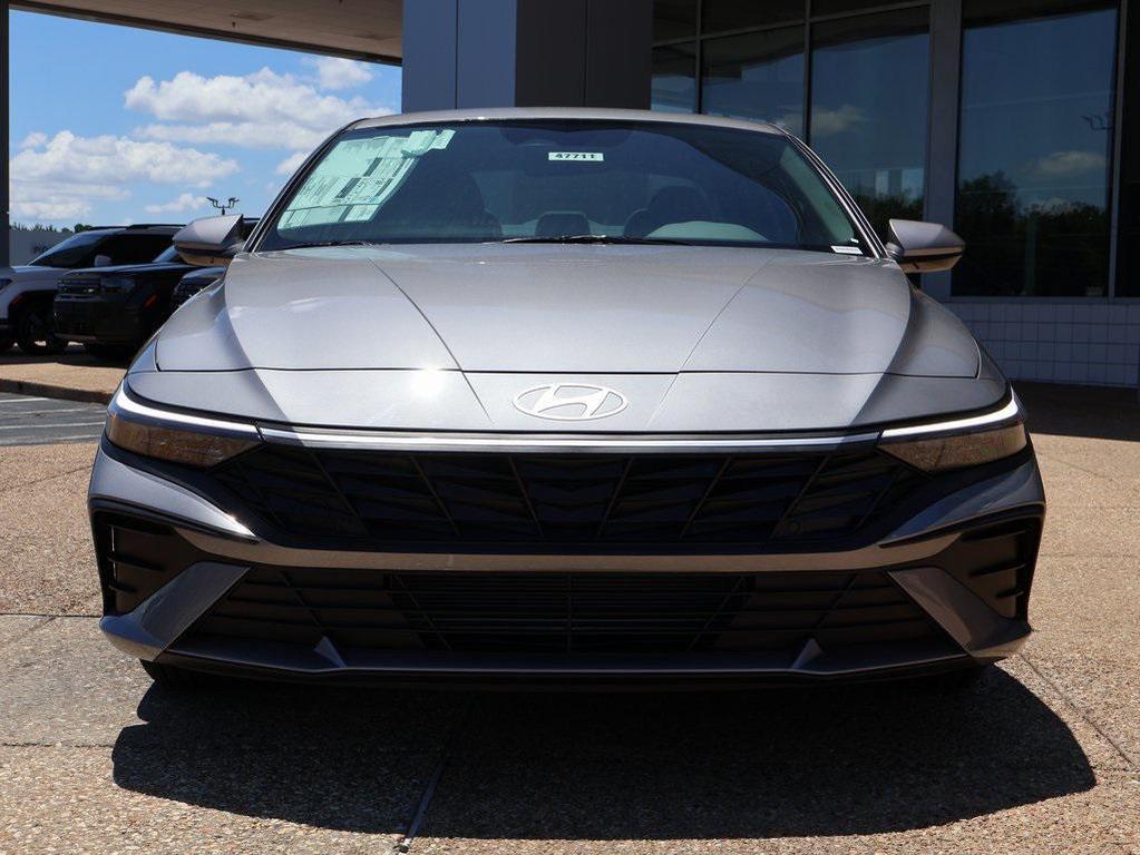 new 2025 Hyundai Elantra car, priced at $21,941