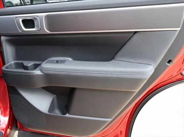new 2025 Hyundai Santa Fe car, priced at $39,611
