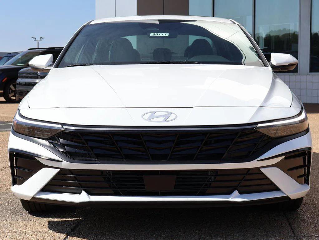 new 2025 Hyundai ELANTRA HEV car, priced at $31,270