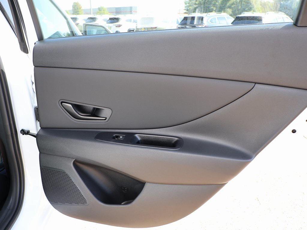 new 2025 Hyundai ELANTRA HEV car, priced at $31,270
