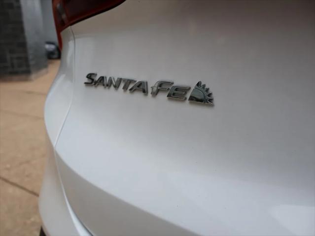 used 2023 Hyundai Santa Fe car, priced at $24,798