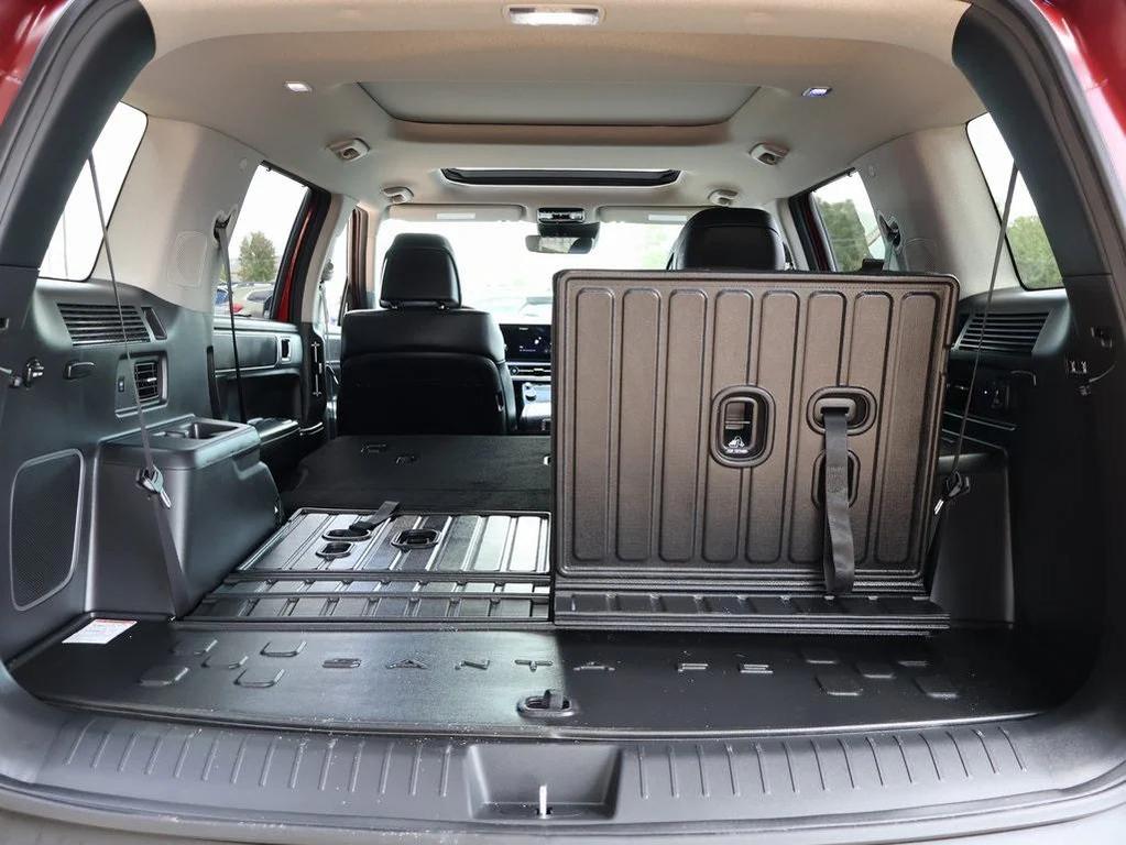 used 2025 Hyundai Santa Fe car, priced at $38,798