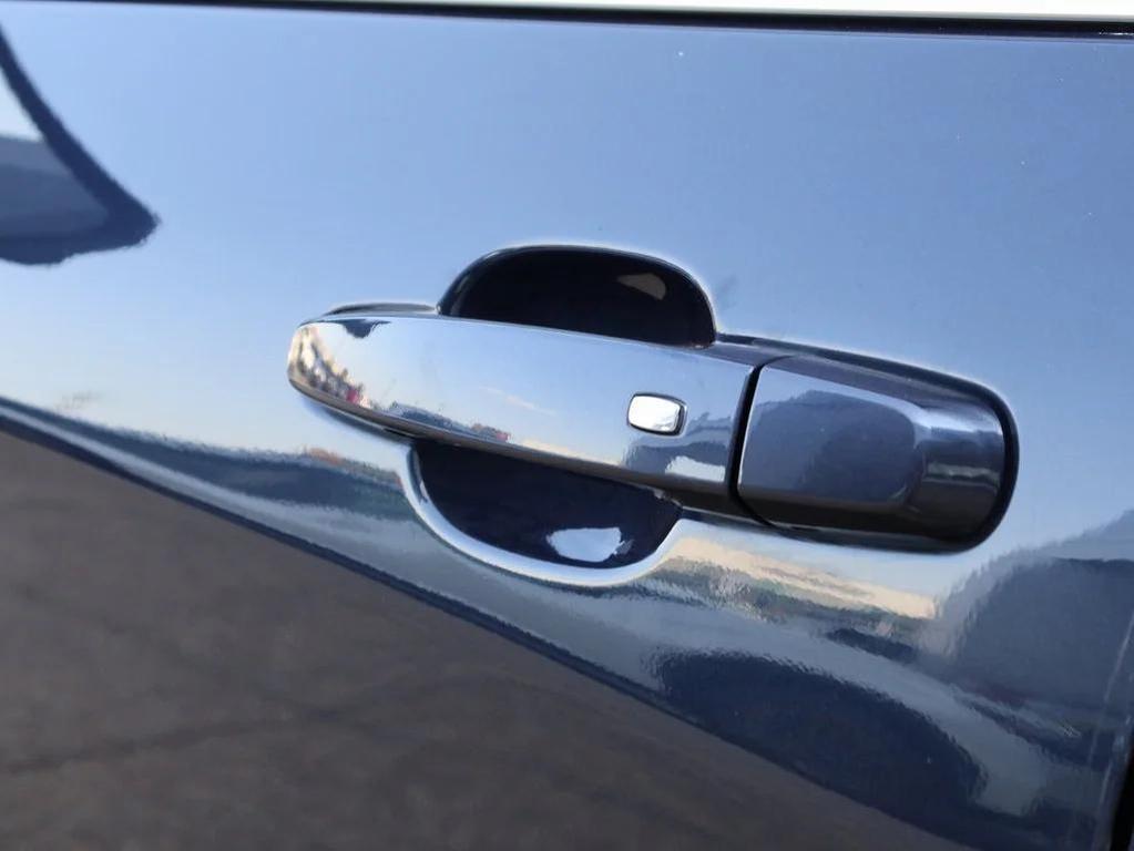 used 2019 Chevrolet Equinox car, priced at $15,673