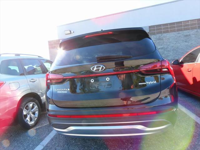 used 2022 Hyundai Santa Fe car, priced at $30,897