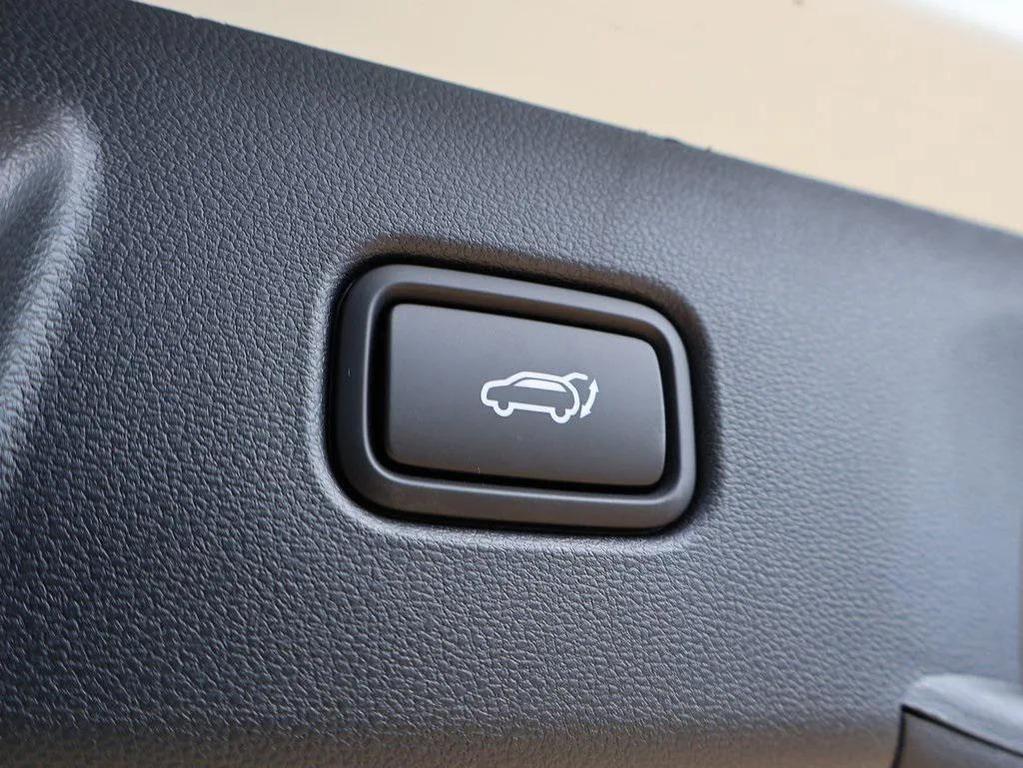 new 2026 Hyundai Tucson car, priced at $32,427