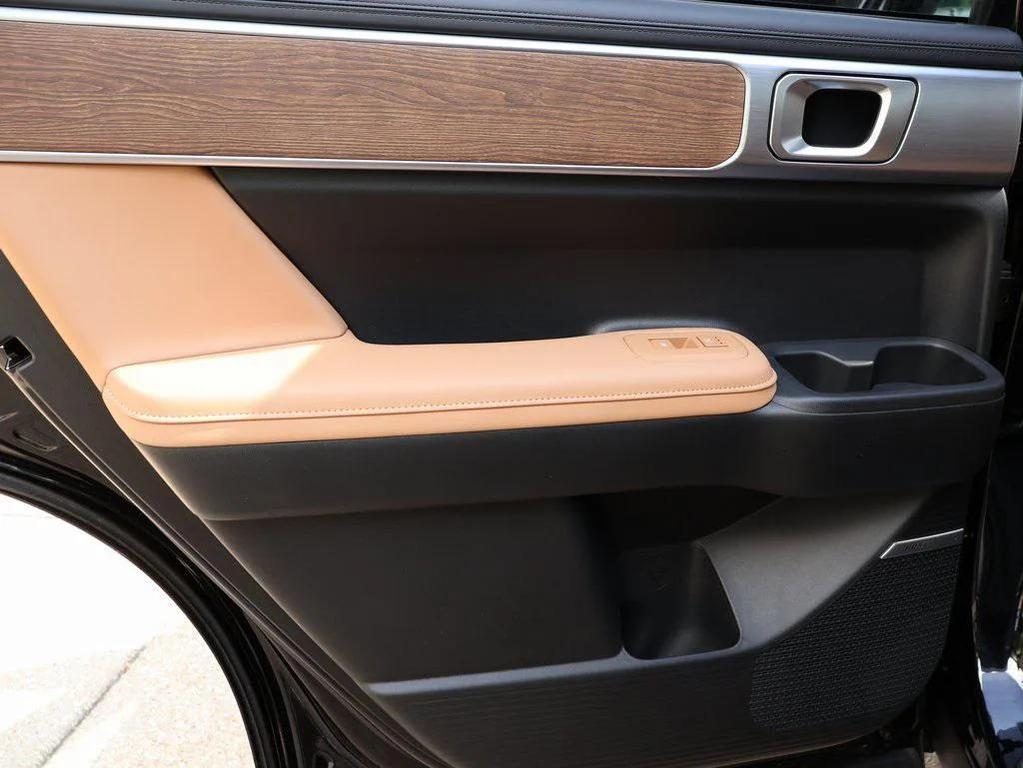 new 2026 Hyundai SANTA FE HEV car, priced at $46,856