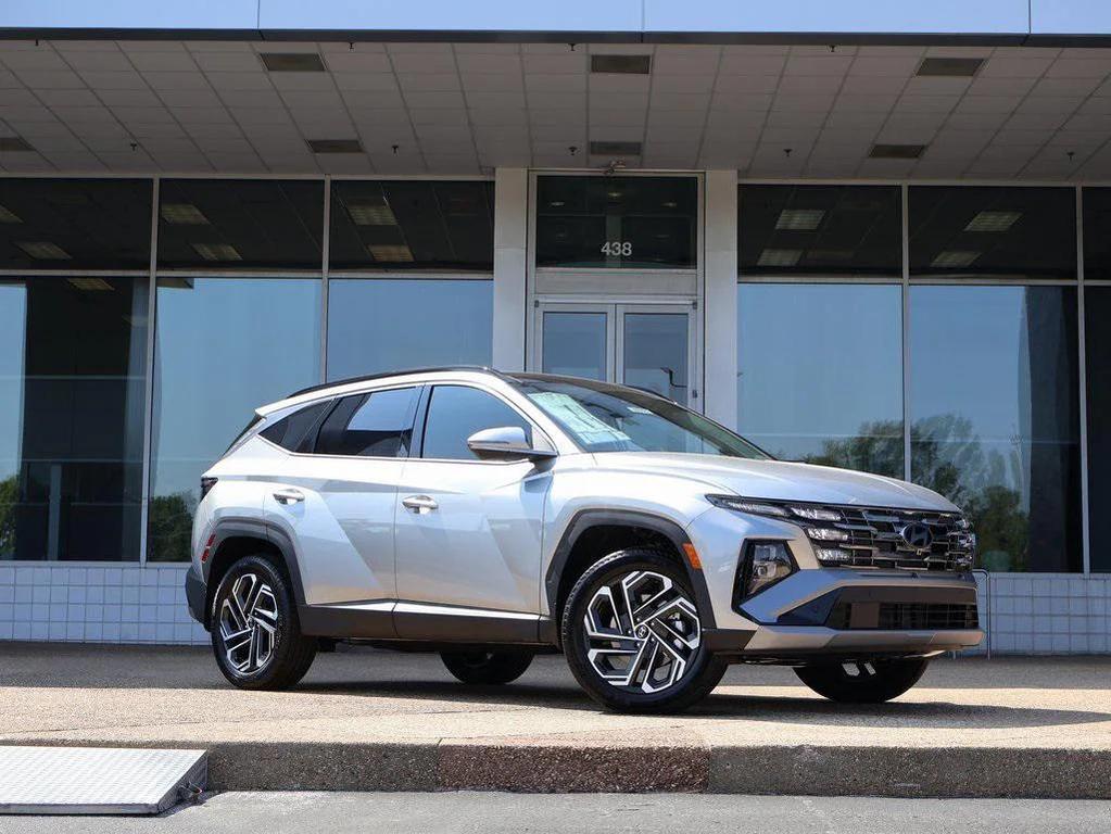 new 2025 Hyundai Tucson car, priced at $38,227
