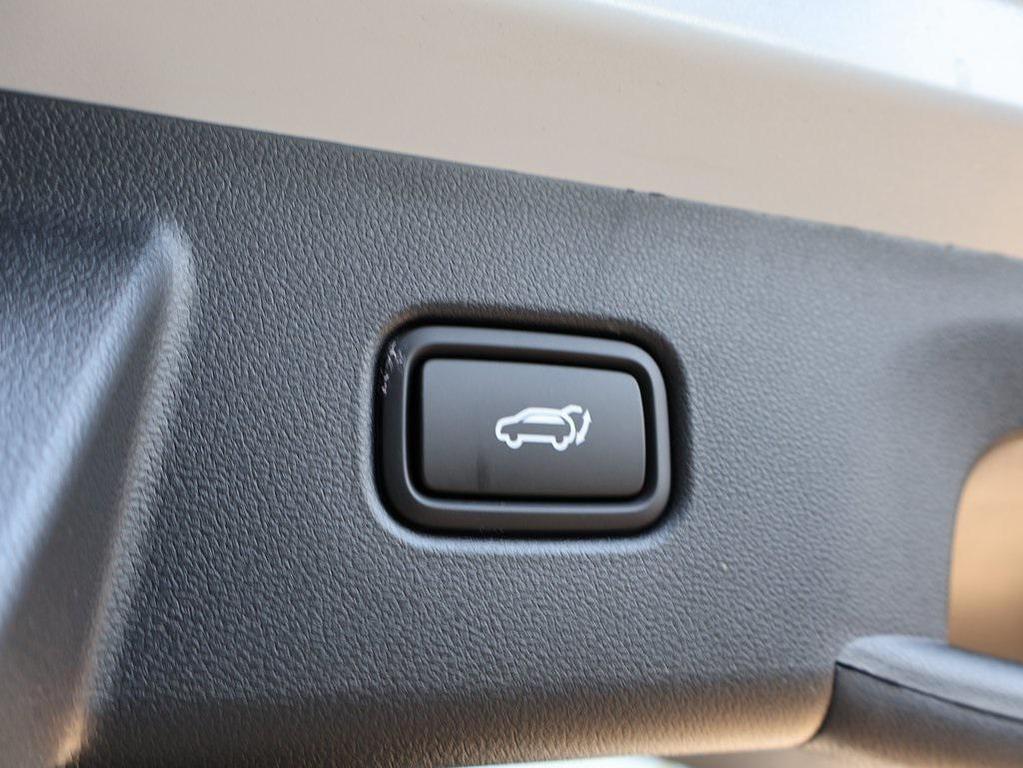 new 2025 Hyundai Tucson car, priced at $38,227