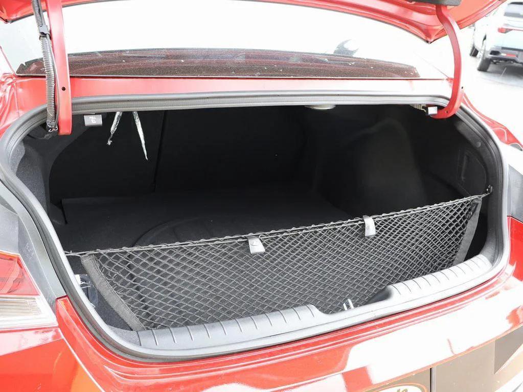 new 2025 Hyundai Elantra car, priced at $30,895