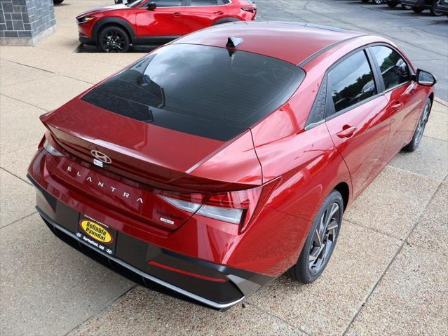 new 2025 Hyundai Elantra car, priced at $30,895