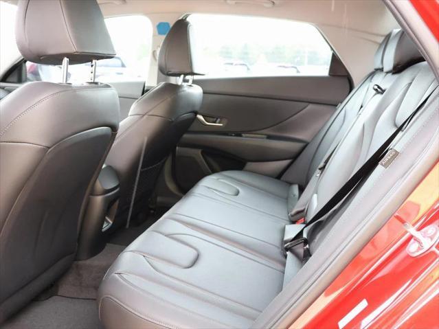 new 2025 Hyundai Elantra car, priced at $30,895