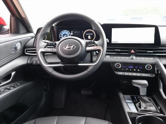 new 2025 Hyundai Elantra car, priced at $30,895