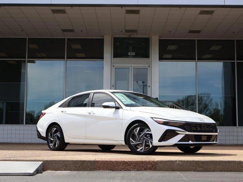 new 2025 Hyundai ELANTRA HEV car, priced at $31,267