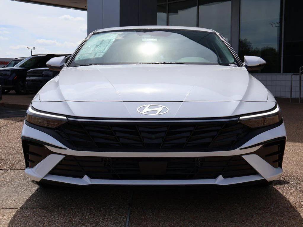 new 2025 Hyundai ELANTRA HEV car, priced at $31,267