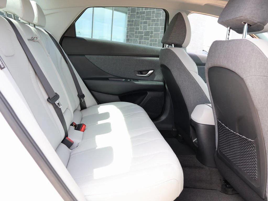new 2025 Hyundai ELANTRA HEV car, priced at $31,267
