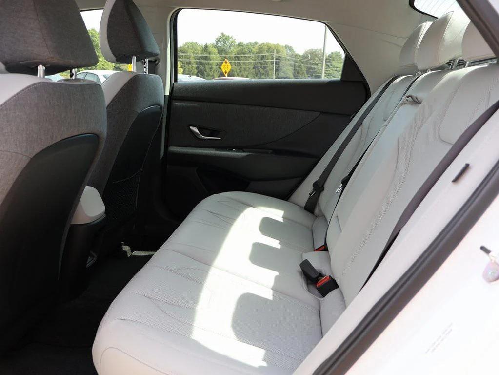 new 2025 Hyundai ELANTRA HEV car, priced at $31,267