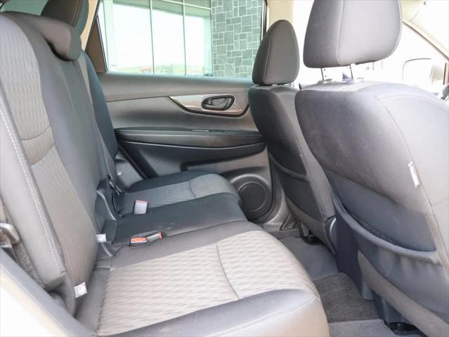 used 2019 Nissan Rogue car, priced at $15,902