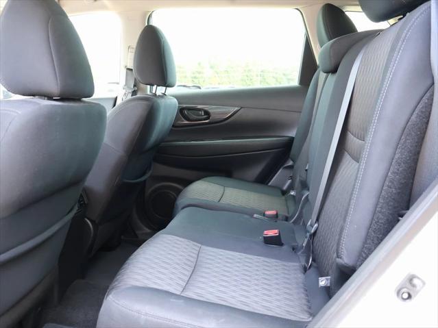 used 2019 Nissan Rogue car, priced at $15,902
