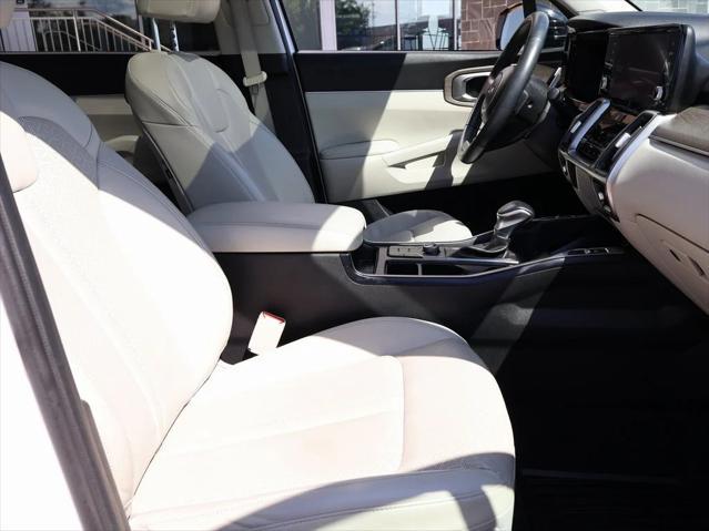 used 2023 Kia Sorento car, priced at $28,874