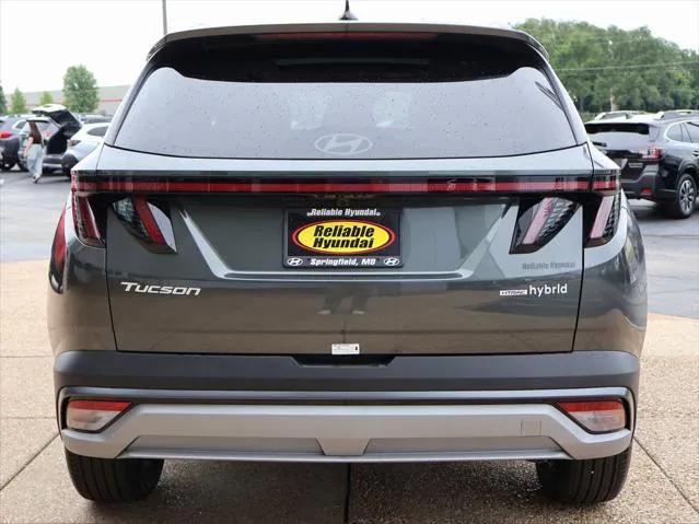 new 2025 Hyundai TUCSON Hybrid car, priced at $35,914