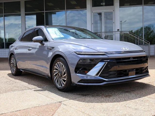 new 2025 Hyundai Sonata Hybrid car, priced at $36,781