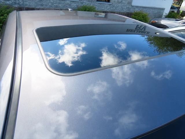 used 2014 Toyota Camry Hybrid car, priced at $11,178