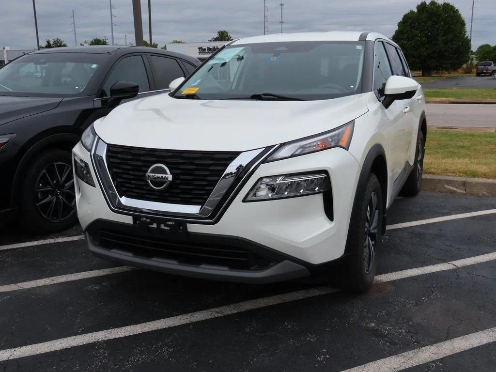 used 2021 Nissan Rogue car, priced at $23,224