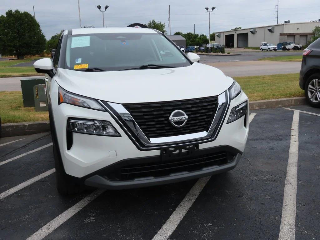used 2021 Nissan Rogue car, priced at $23,224