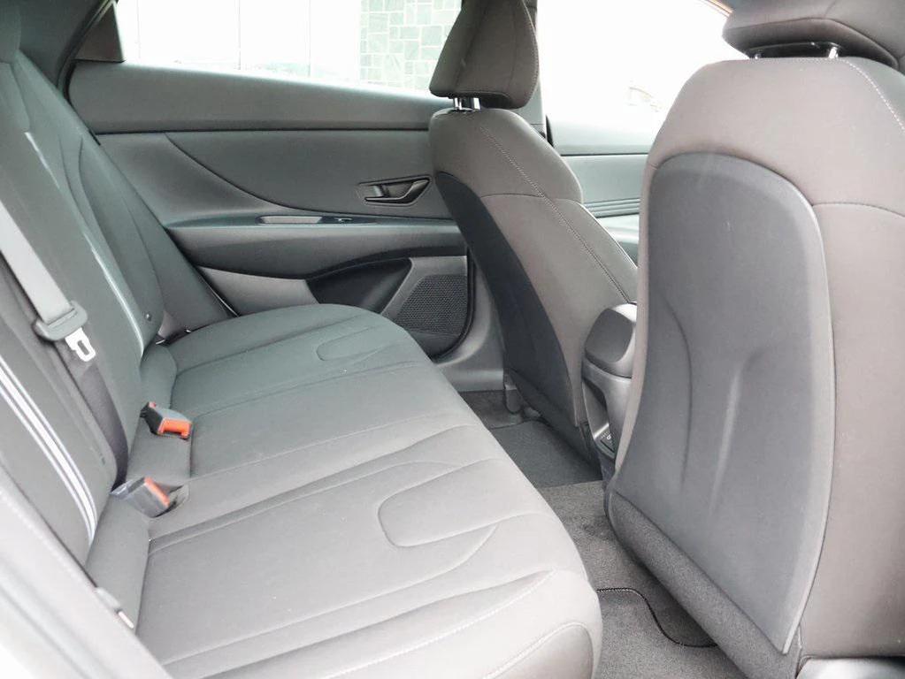 new 2025 Hyundai ELANTRA HEV car, priced at $25,977