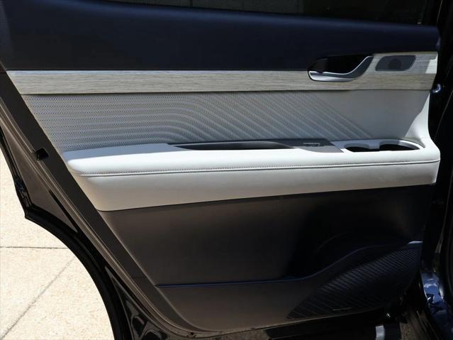 used 2024 Hyundai Palisade car, priced at $39,852