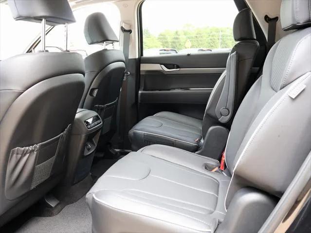 new 2025 Hyundai Palisade car, priced at $44,408