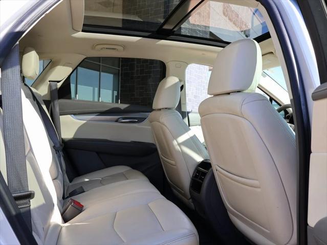 used 2017 Cadillac XT5 car, priced at $16,890