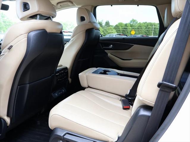 used 2023 Acura MDX car, priced at $47,950