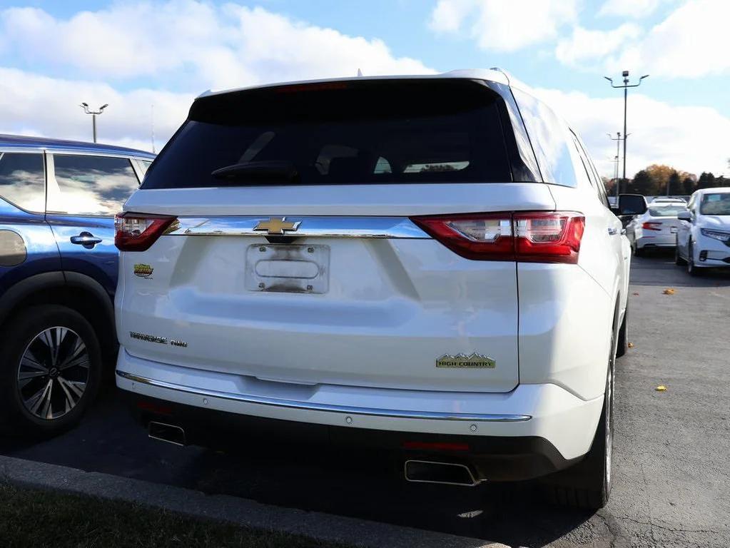 used 2018 Chevrolet Traverse car, priced at $24,954