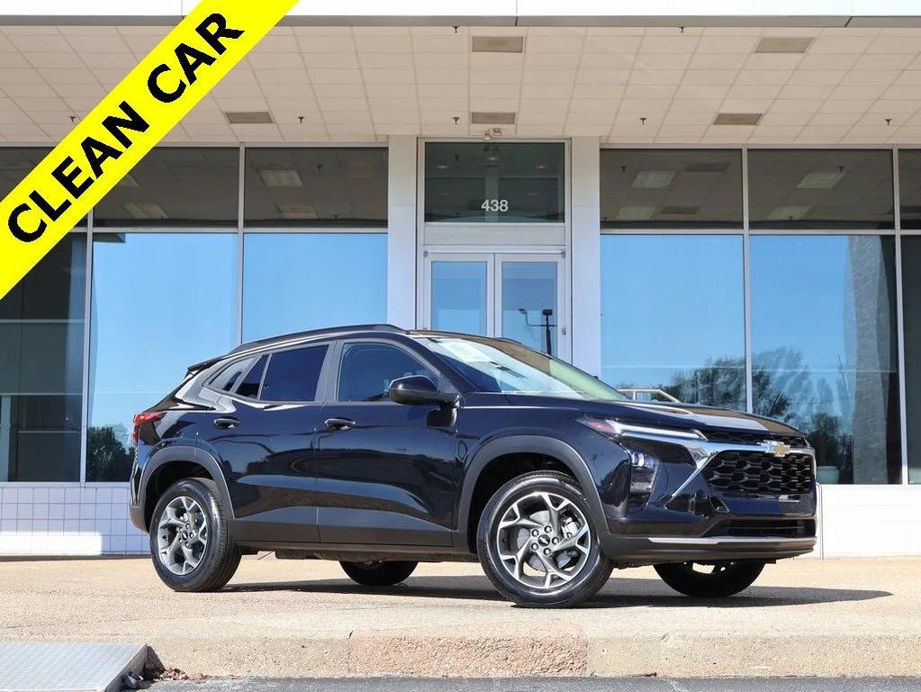 used 2024 Chevrolet Trax car, priced at $20,699