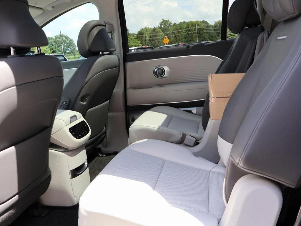 new 2026 Hyundai IONIQ 9 car, priced at $68,239