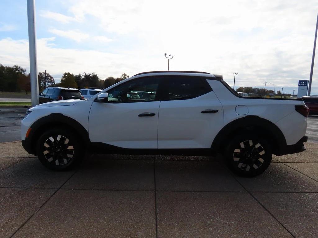 used 2025 Hyundai SANTA CRUZ car, priced at $28,948