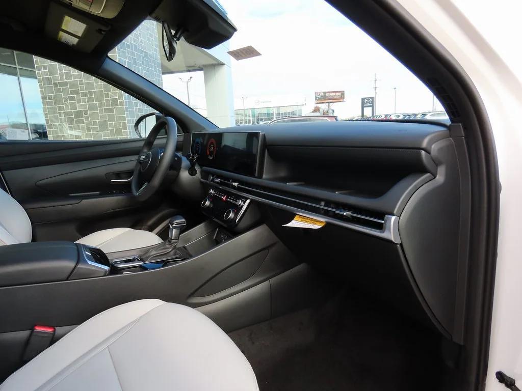 used 2025 Hyundai SANTA CRUZ car, priced at $28,948