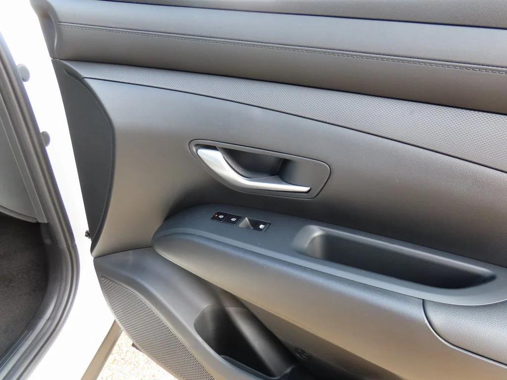 used 2025 Hyundai SANTA CRUZ car, priced at $28,948