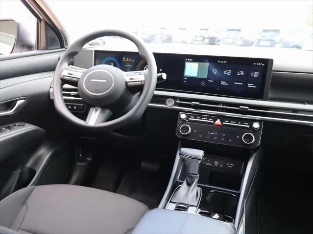 new 2025 Hyundai Tucson car, priced at $32,158