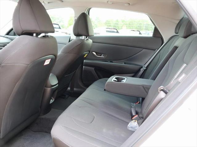 new 2025 Hyundai Elantra car, priced at $27,214