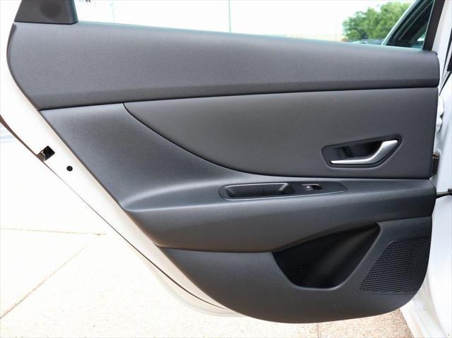 new 2025 Hyundai Elantra car, priced at $27,214