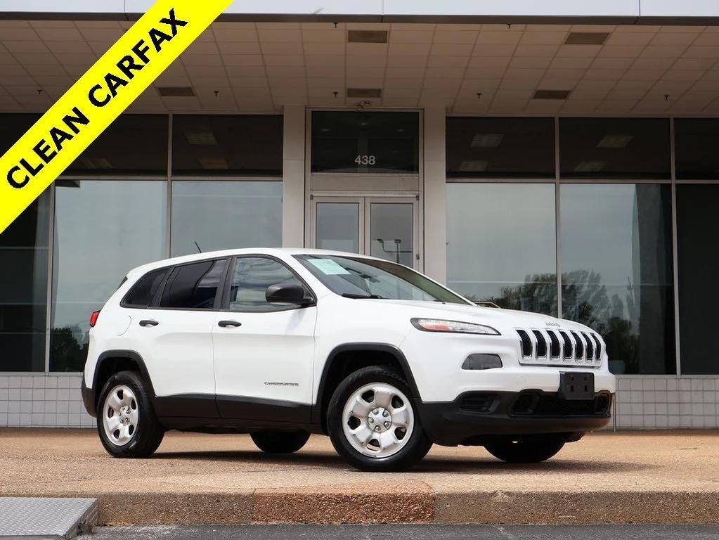 used 2015 Jeep Cherokee car, priced at $10,699