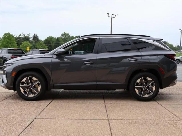 new 2025 Hyundai Tucson car, priced at $29,737